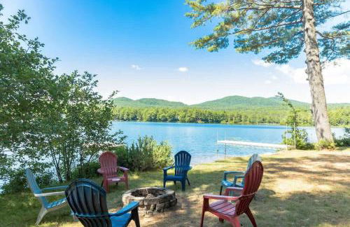 Hermit Lake Escape Family Fun - Beachfront BBQ - Foto 1