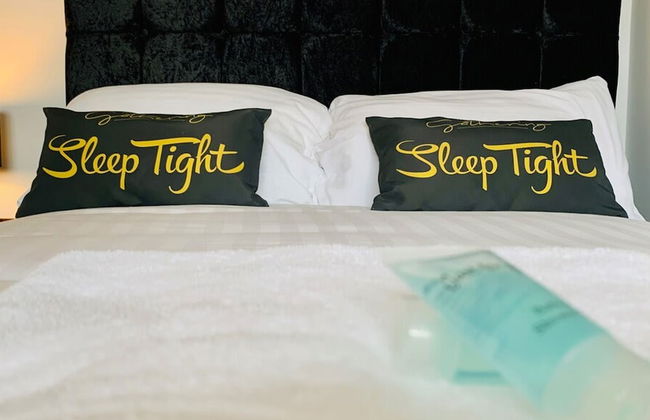 The Castlefield The Gathering Sale - Photo 5