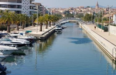 FREJUS proche plage - Location Appartement F2 climatisé avec balcon - Foto 7