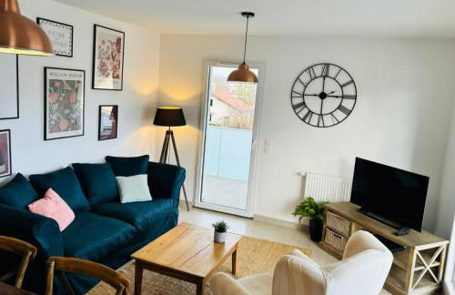 Sweet & Charm for this cozy appt in Saint-Julien - Photo 25