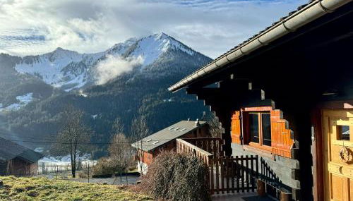 Charming, cosy chalet nestled in a breathtaking surrounding with spectacular, stunning mountain views - Photo 3