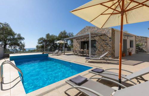 Corfu Travel Stories Villa, Private Pool - Stunning Sea Views - Accessible - 4 Bedrooms - Foto 55