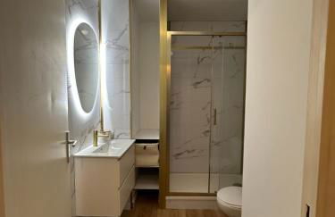 Studio MBS 2- Cosy, Tramway, Wifi, Parking, Equipé - Foto 10