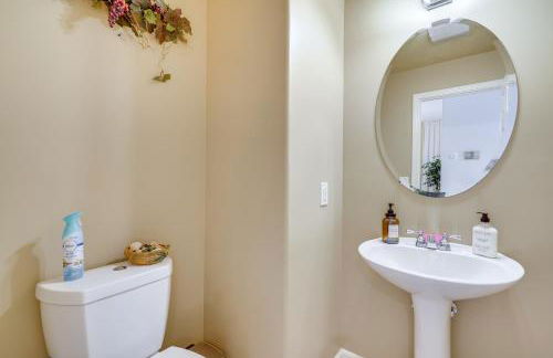 Centrally Located Home with Yard in Hayward! - Foto 29