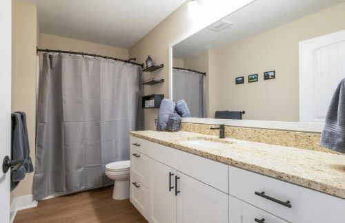 A pet friendly cozy condo in Traverse City - Photo 9