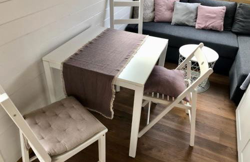 Tiny House mit Saunafass und Garten - Foto 4