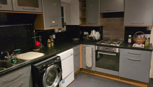 Charming Highworth,Swindon Stay, Wi-Fi Car park - Foto 2