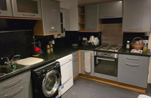 Charming Highworth,Swindon Stay, Wi-Fi Car park - Foto 2