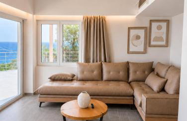 Thalasson Beach House - Photo 6