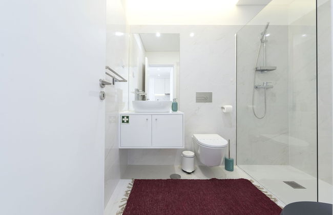 Downtown Bright Balcony Apartment by Vacationy - Foto 10