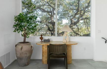 Sleeps 32 Private Compound w Putting Green Bouldin Collective by AvantStay - Foto 50