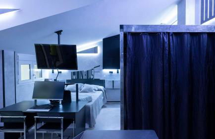 Iron House - Penthouse with Bathtub in Golden Mile & Roman Bridge - Foto 61