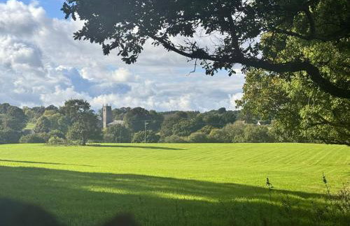 Peaceful Lake Retreat - Fishing Lakes, Heated Outdoor Swimming Pool 500yrds on Sister Park , Pool Open April to September - Foto 31