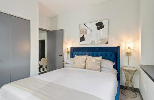 Experience Downtown Chicago at Millennium - Luxury Apartments in The Loop - Photo 30