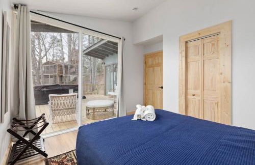 Lazy Lake 3BR Cabin w/ Mtn Views + Hot Tub +Wi-Fi - Foto 8