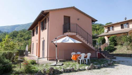 Relais Parco Del Subasio - Photo 3, Garden