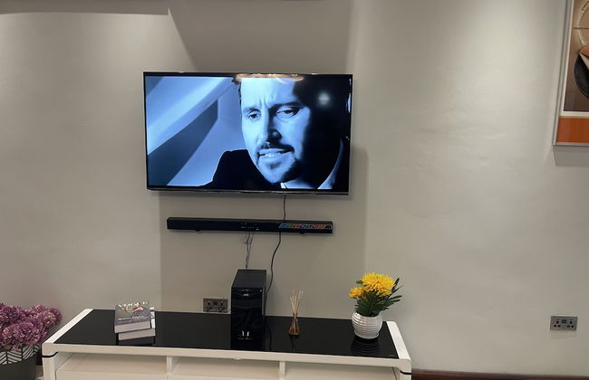 Lusaka Luxe - Your Private Oasis Awaits in the Heart of Zambia - Foto 12