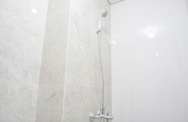 Nice And Elegant Studio At Transpark Cibubur Apartment - Foto 11