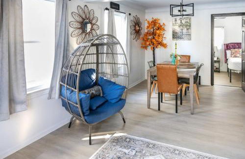 Euclid Near Lake Erie Cleveland king bed - Foto 20