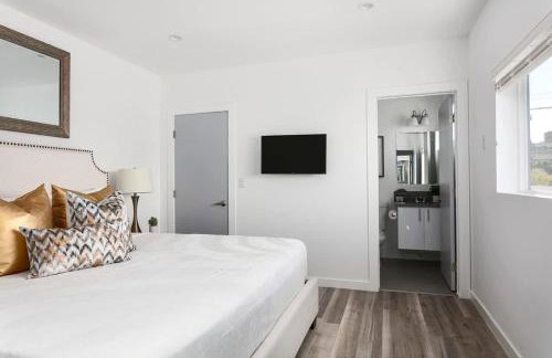 Spacious 4BR Townhouse with Free Parking Near DTLA - Foto 11
