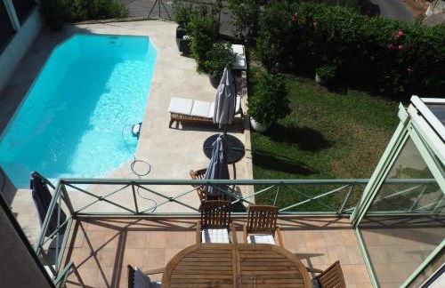 maison entièrement climatisée vue d'exception mer et rade de Marseille avec piscine 8 personnes - Foto 7