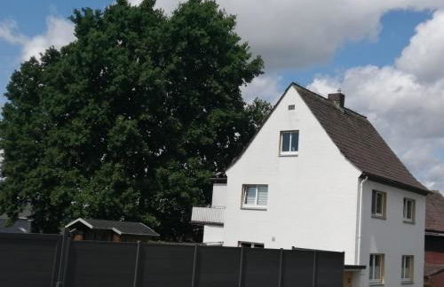 Shiraz-Home das Ferienhaus in Holzminden, 120qm Privatsphäre für ungestörte Erholung - Foto 1