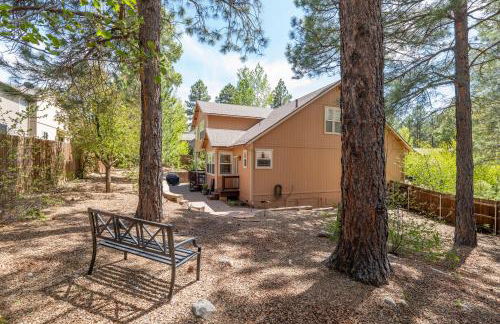 Ponderosa Escape Stunning Location Incredible Game Room Urban Trail System AC EV-charger - Photo 36