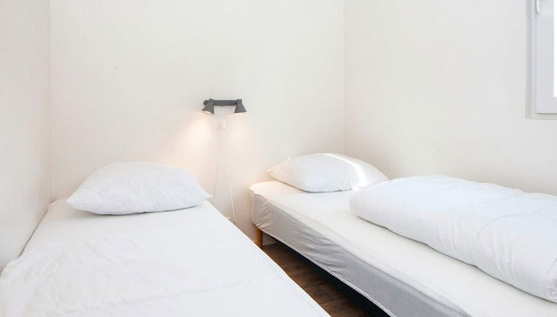 Cozy Cabin in Camping Resort - Foto 3, Habitación