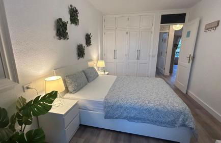 Hübsche Ferienwohnung mit 2 Schlafzimmern, Pool und WLAN, Strandnähe - Foto 3