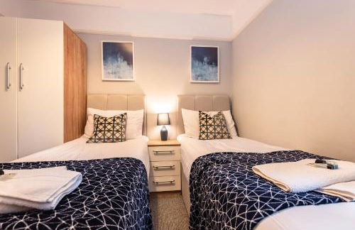 BEST PRICE! Perfect Gunwharf Accommodation - 5 single beds or Kingsize FREE PARKING - Foto 33
