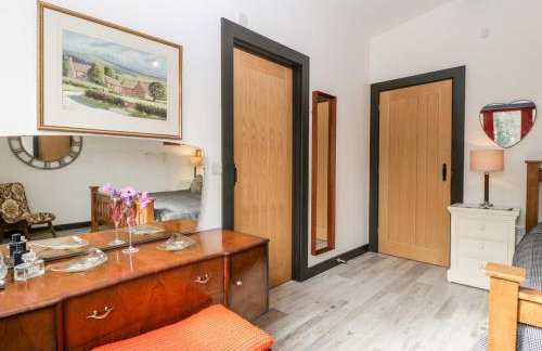 Down the Rabbit Hole - Foto 31