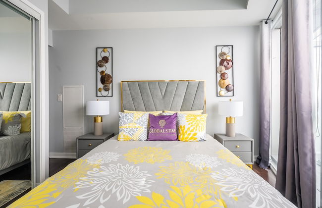 Maple Leaf Square - Photo 21