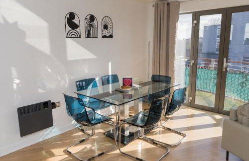 Highrise Balcony Stay in the Heart of Wolverhampton - Foto 12