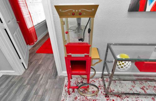 Prolific Red Luxe: Private Deck + Stylish Living - Photo 21