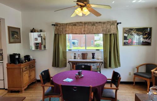 Oscoda Hilltop Haven - Great Location near Beach! - Foto 5