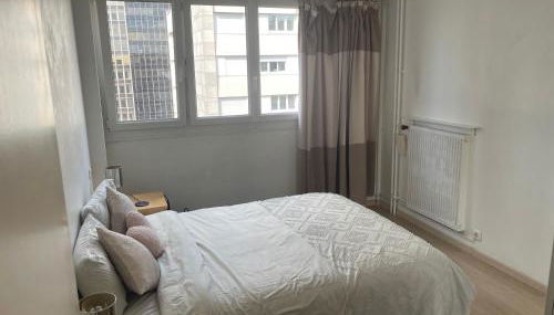 Appartement 3 pièces confortable bien situé à La Défense, proche des transports, de paris et de l'arena - Foto 3