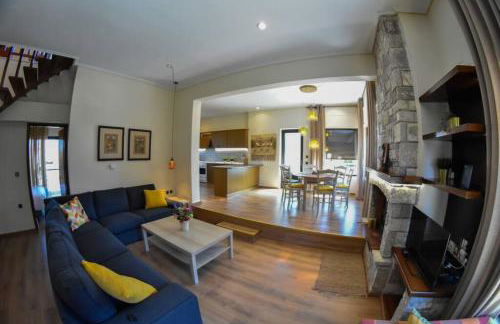 Lake Plastira Lodge - Photo 2