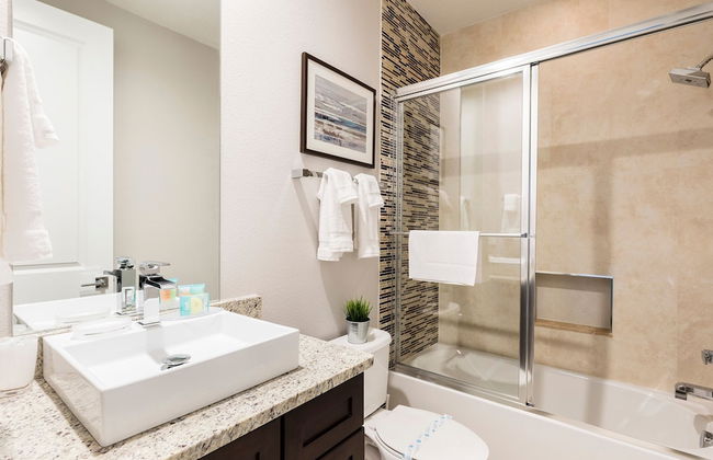 4 BR 4 BA Villa 5min Disney Family Getaway - Foto 19