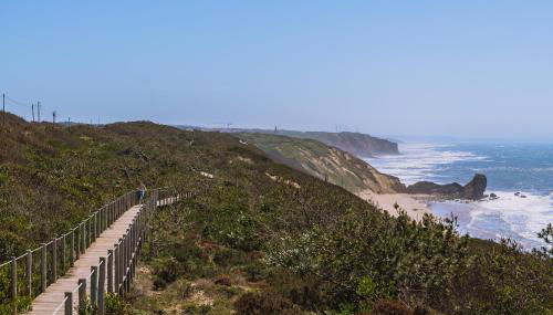 Surf GuestHouse - 7min walk to the beach - Foto 4