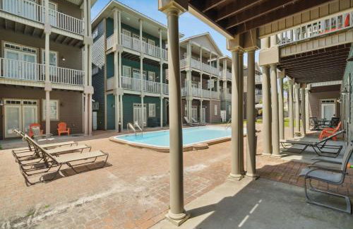 Cozy Beach House, Heated Pool , Fast WiFi - Foto 31