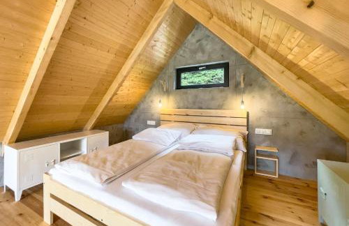 Stodoły Modyń - Domki w Beskidzie Wyspowym - staw kąpielowy, balia, sauna, grota solna - widok na góry - Photo 44