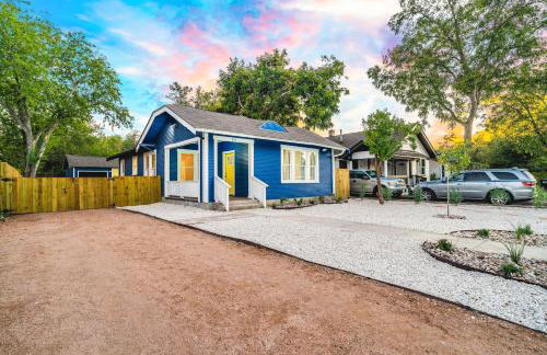 Casa Cowboy near Downtown, Gourmet Kitchen, Private Yard - Foto 39