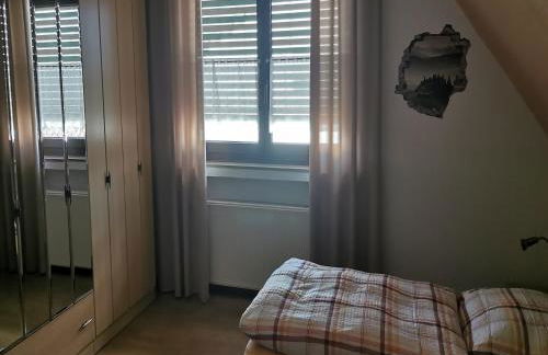 Cozy Apartment with Private Garden in Nisterau - Foto 39