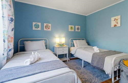 Relaxing 4 bedroom - Full Kitchen & Dining - BART - Foto 31