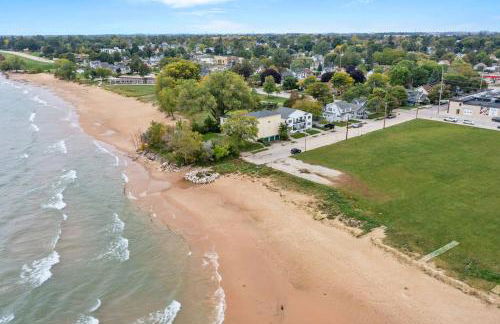 Beachside Condo w Stunning Lake Views - Foto 50
