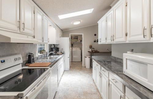 Twin Ponds Retreat-pond Hot Tub Fire Pit Game Room Pet Friendly - Foto 36