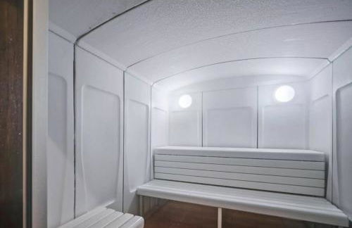 Appartement 8 personnes dans chalet privé, piscine, ski in - Foto 38