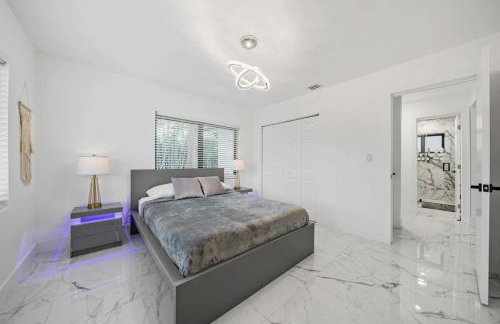 Luxury Villa Azure with Heated Pool 20 minutes to Beach - Foto 28