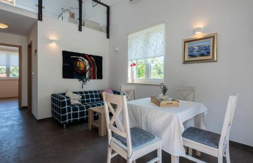 Cozy Apartment In Porozina With Wifi - Foto 20