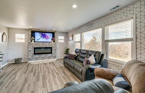 5 Mi to Dtwn Family-Friendly Home in Roanoke! - Foto 1